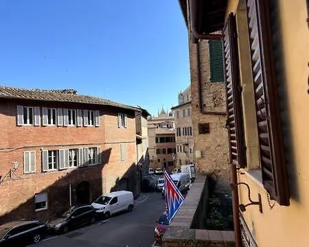 Nel Cuore Del Centro Storico Di * Siena