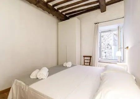 Nel Cuore Del Centro Storico Di Apartment
